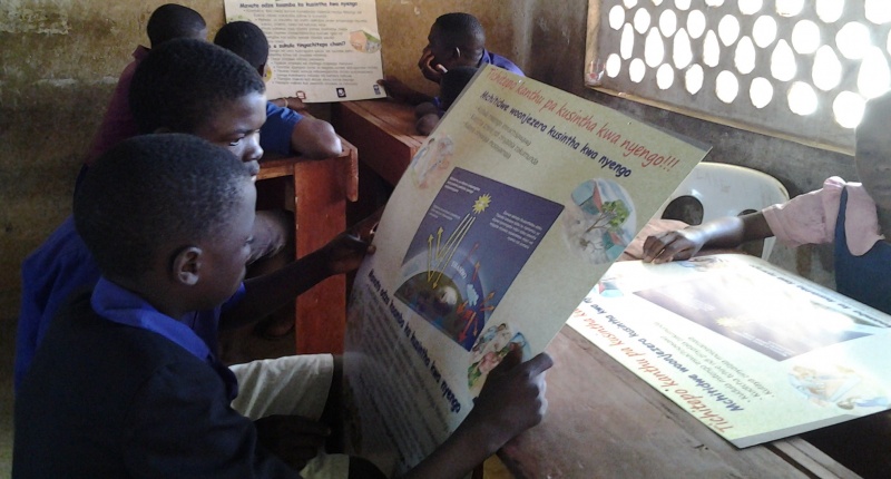 Pilot-testing of an educational poster on climate change in Malawi.