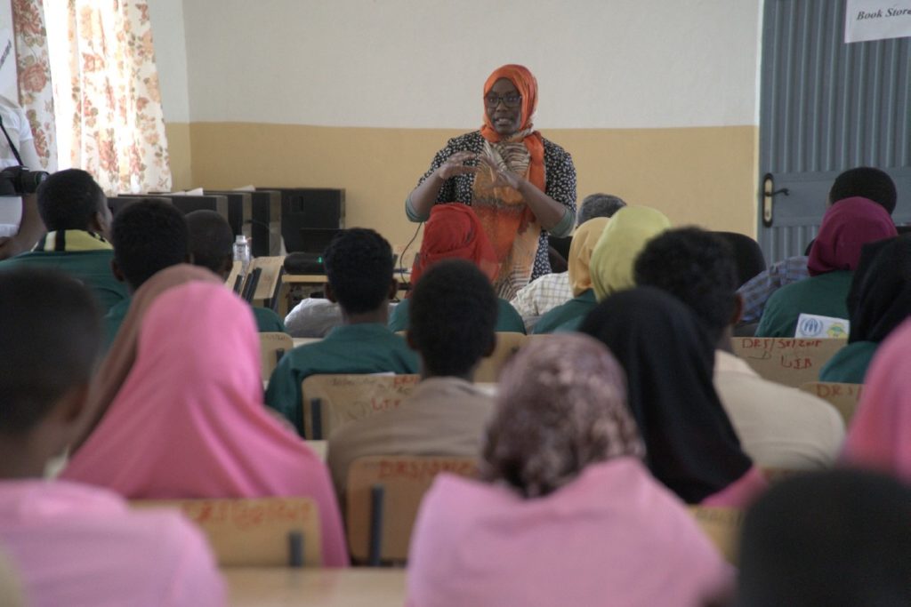 Interacting with the students and preparing them for the YCD. Photo: UNITAR/David von Blohn