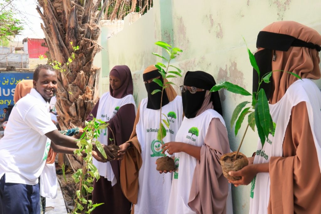 Delivering educational programmes on climate issues to generate change ...