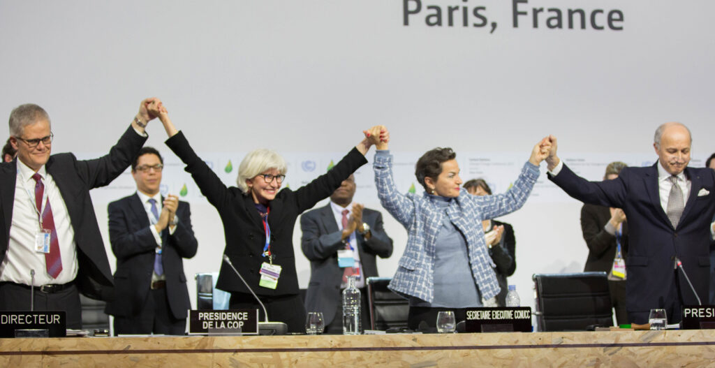 Signature of the Paris Agreement. Photo Credit: UN Climate Change.